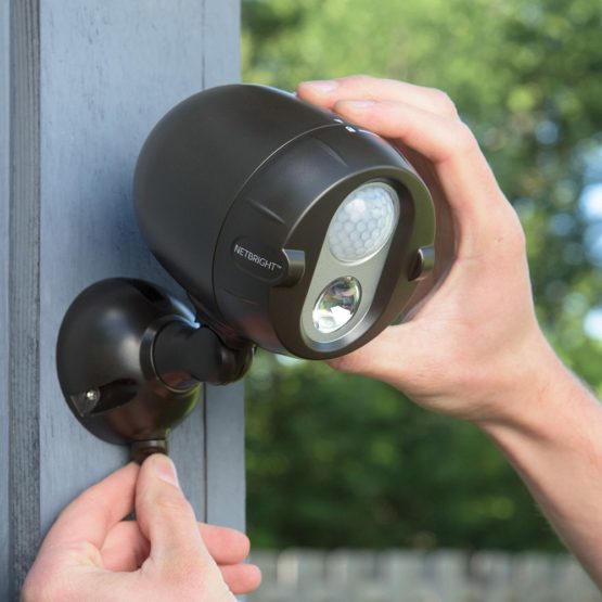 Mr. Beams MBN352 Networked LED Wireless Motion Sensing Spotlight System with NetBright Technology, 200-Lumens, 2-Pack, Brown - Image 3