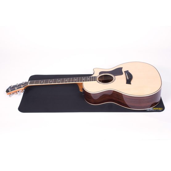 MusicNomad MN208 Premium Instrument Work Mat, 17" x 36" - Image 4