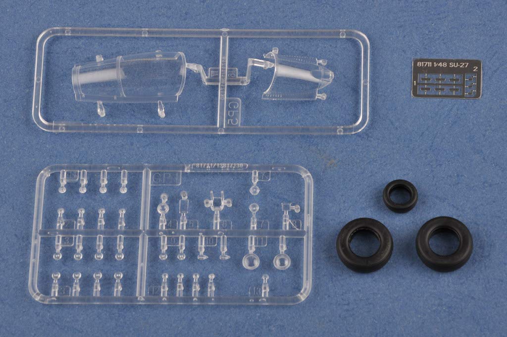 Hobbyboss 81712 "Su-27 Flanker Early Plastic Model Kit, 1:48 Scale, Weiß - Image 4