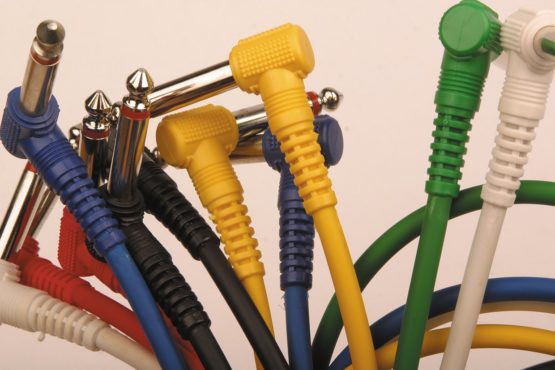 6x 30cm patch cables with angled mono jacks