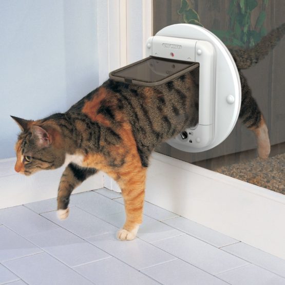 Cat Mate Glass Panel Wall Adapter Kit, Compatible with Cat Mate 360 Microchip Cat Flap, Timer Control Cat Flap (359W and Rotary 4 way locking cat flap (358W) - Image 3