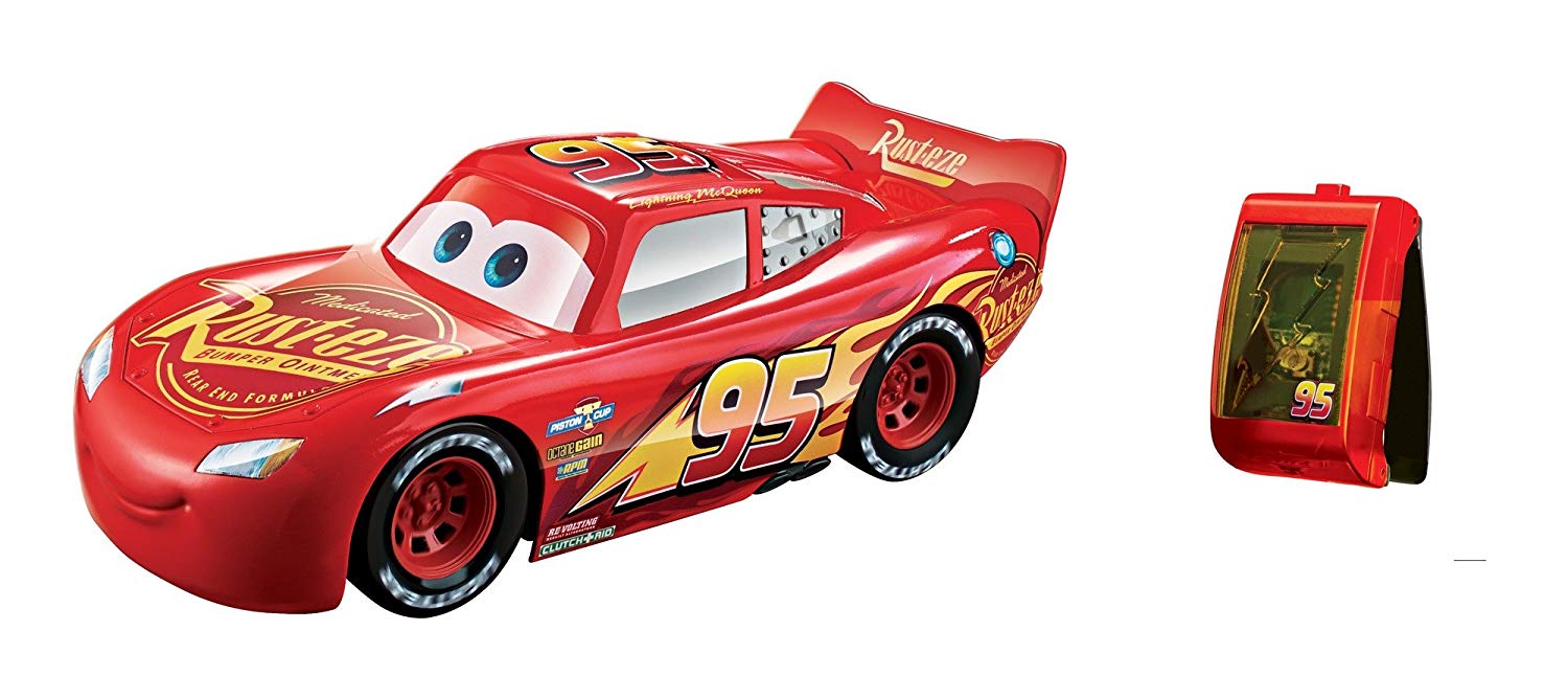 Mattel Disney Cars Disney Cars FGN51 3 Racers Stunt Race Lightning McQueen Sounds Only, Rot, Small