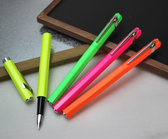 Caran Dache Fountain Pen, Fluo Line, Orange, with Medium Nib - Image 4
