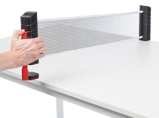 Idena 40461 - Extendable table tennis net, for easy mounting on table tops, ideal for on the go, on holiday or in the garden - Image 3