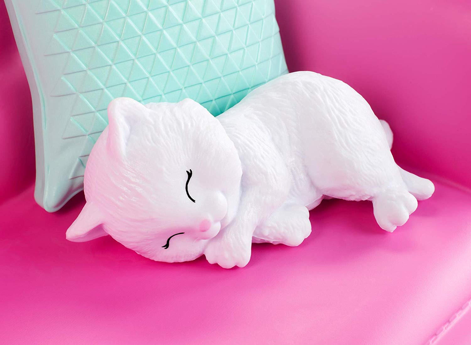 Barbie Indoor Furniture Set, Living Room with Kitten - Image 3