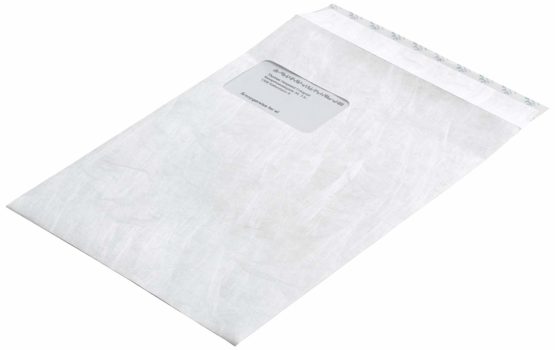 Tyvek Pocket Envelopes with Window Strong Lightweight C4 H324xW229mm White Ref 555057 [Pack of 100]
