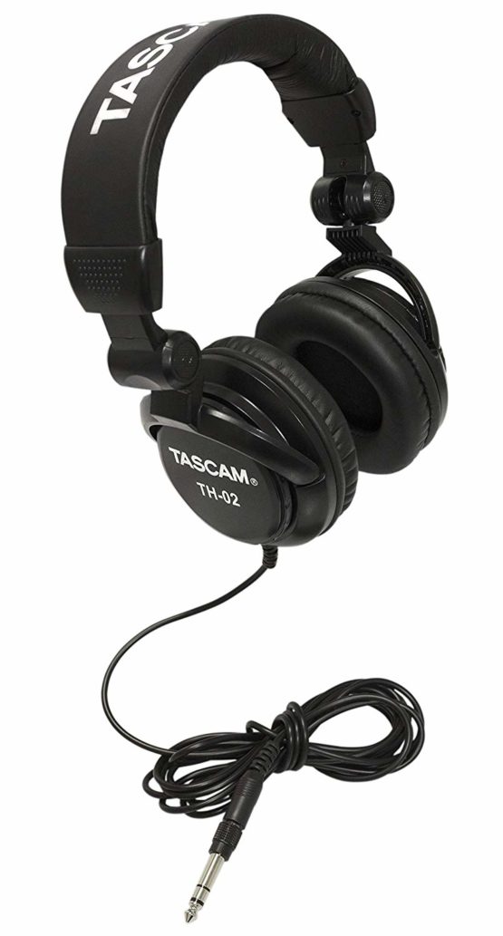 Tascam TH-02 – Stereo headphones