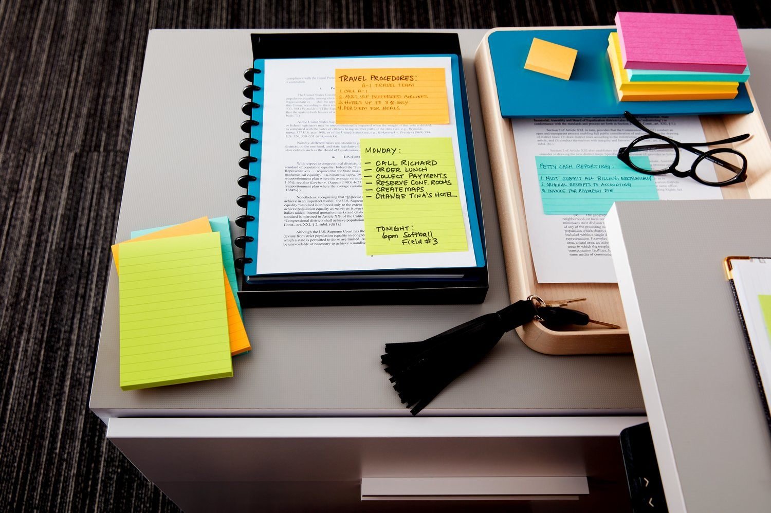 Post-it Notes, Neon Colours: Fuschia, Green, Citrus, Orange, Pink, 5 Pads Per Pack, 100 Sheets Per Pad, 76 mm x 127 mm - Image 4