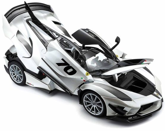 Bburago 18-16012 1:18 Race and Play Ferrari FXX K Evoluzione, Mixed - Image 2