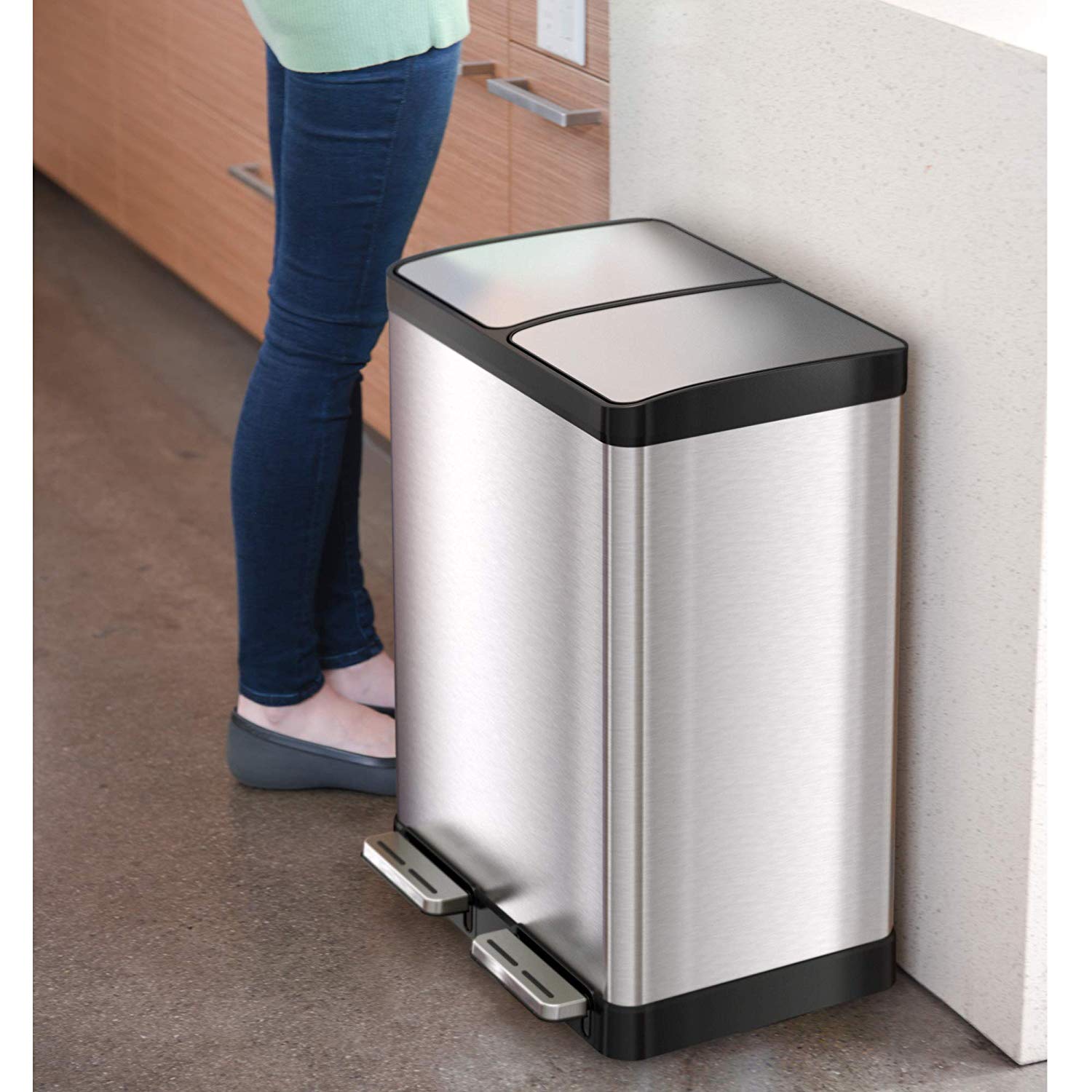 iTouchless SoftStep 16 Gallon Step Trash Can / Recycle Bin, 61 Liter Stainless Steel Kitchen Trash Can - Image 3