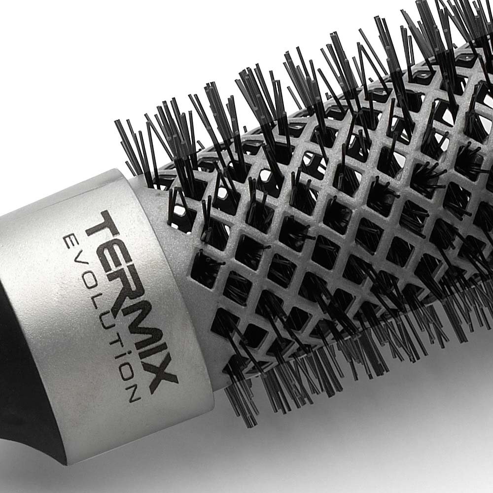 Termix Evolution Basic diameter 28 mm- Hairbrush for normal hair with ionized bristles for hair of medium thickness - Image 2