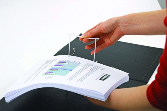 Fellowes Transit Filing Clips Environmentally-Friendly 80 mm Pack of 100 White - Image 3