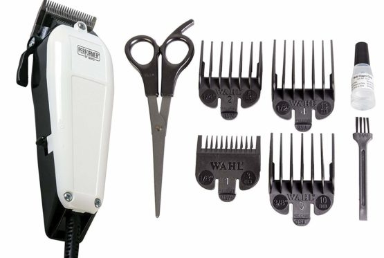 Wahl Performer Dog Clipper, Full Coat Grooming Kit, High Carbon Steel Blades, Pets at Home, Corded Pet Clippers, Powerful and Quiet, 4 Attachment Combs (3,6,9,13 mm)