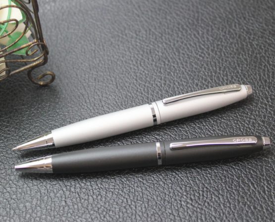CROSS Calais Ballpoint Pen in Matte Black incl. Premium Gift Box – Refillable Medium Ballpen - Image 4