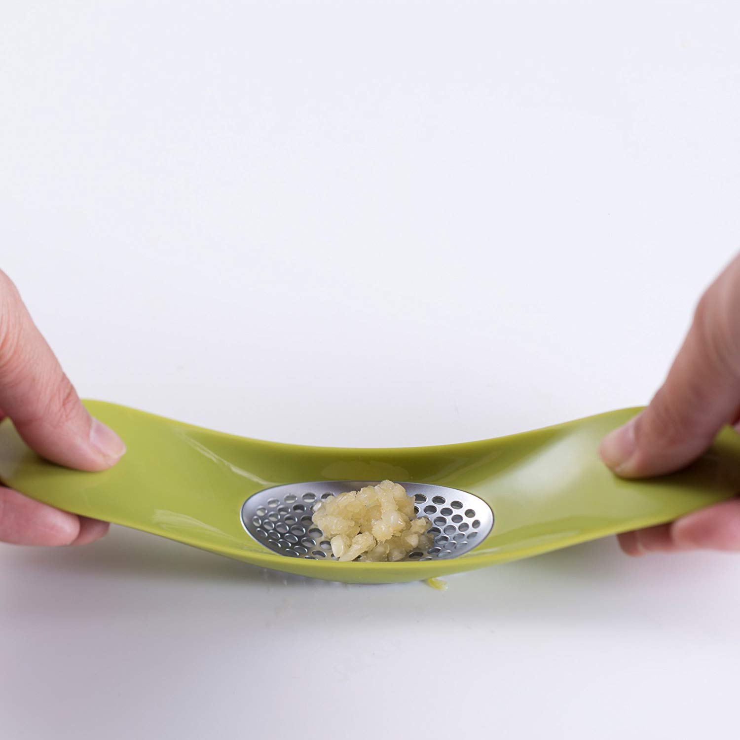 Joseph Joseph Garlic Press Crusher Rocker, Dishwasher Safe - Green, 24 - Image 4