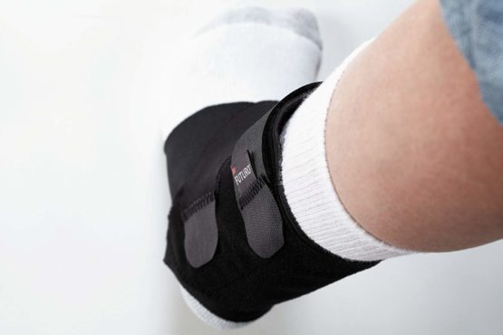 FUTURO Performance Ankle Stabilizer - Helps stabilize and support weak, sore or injured ankle - Adjustable - Image 2