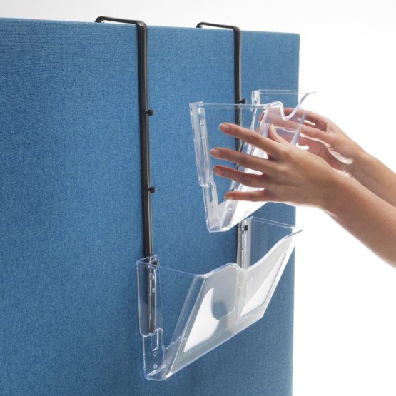 Deflecto A4 Landscape Literature File with Hanging Bracket - Crystal - Image 3