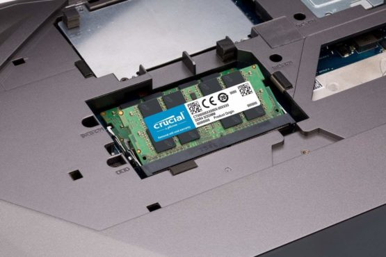Crucial RAM CT8G4SFS824A 8GB DDR4 2400 MHz CL17 Laptop Memory - Image 4