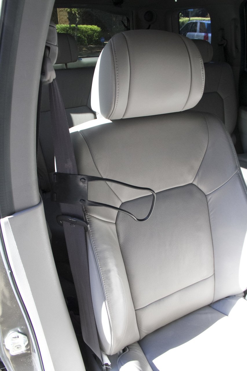 Simply SAS01 - Set of 2 - Universal Seat Belt Assist Reacher - Mobility Aid - Easy & Universal Fit - Image 3