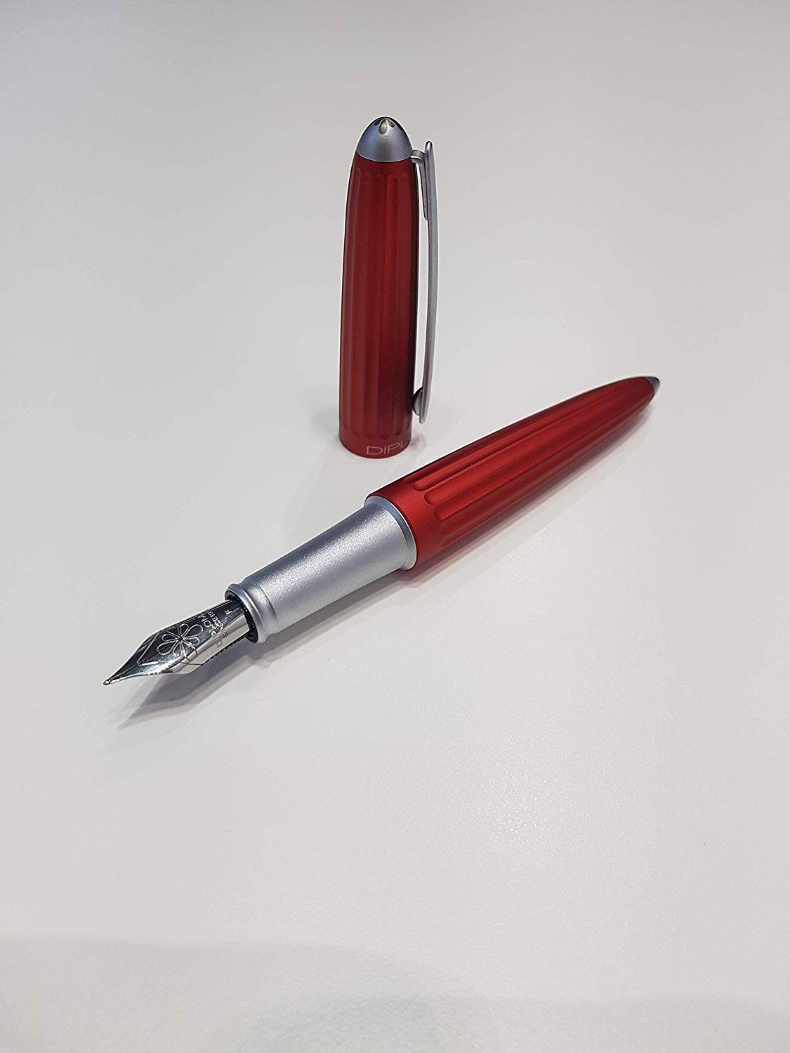 Diplomat - Aero - Fountain Pen in Stainless Steel - Medium - Burned Red - Resistant and Elegant - High End - 5 Years Warranty - Image 2