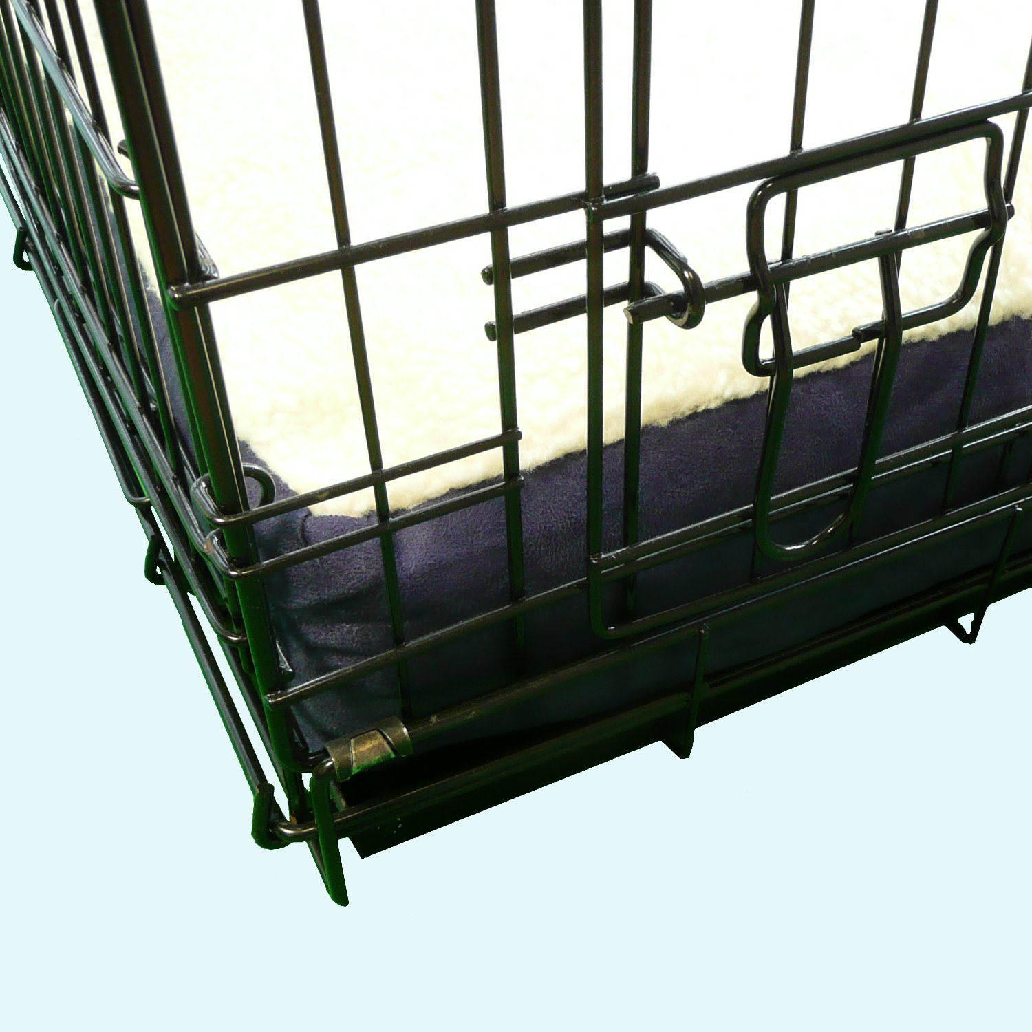 Ellie-Bo XL Dog Bed for 42-inch Dog Cage/Crate - Blue Faux Suede/Sheepskin, Blue Suede/Faux Sheepskin Top, 100 x 66 x 10 cm (L x W x H) - Image 2