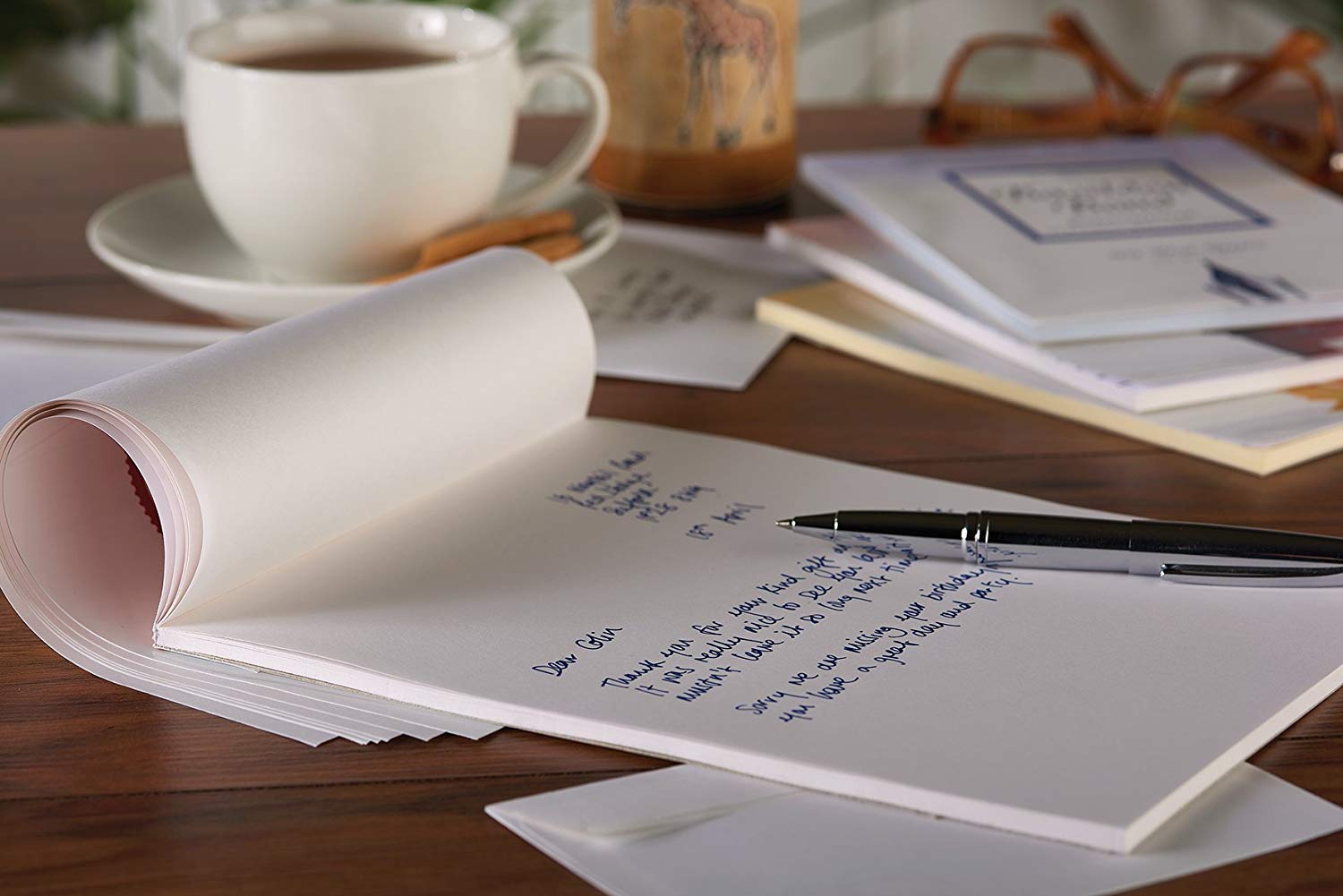 Basildon Bond P4TO 178 x 229 mm Writing Pad with 40 Sheets - Airmail White,100101816 - Image 3