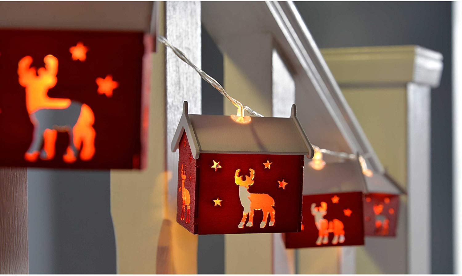 WeRChristmas Reindeer Wooden House Light String with 10-LED - Red - Image 4