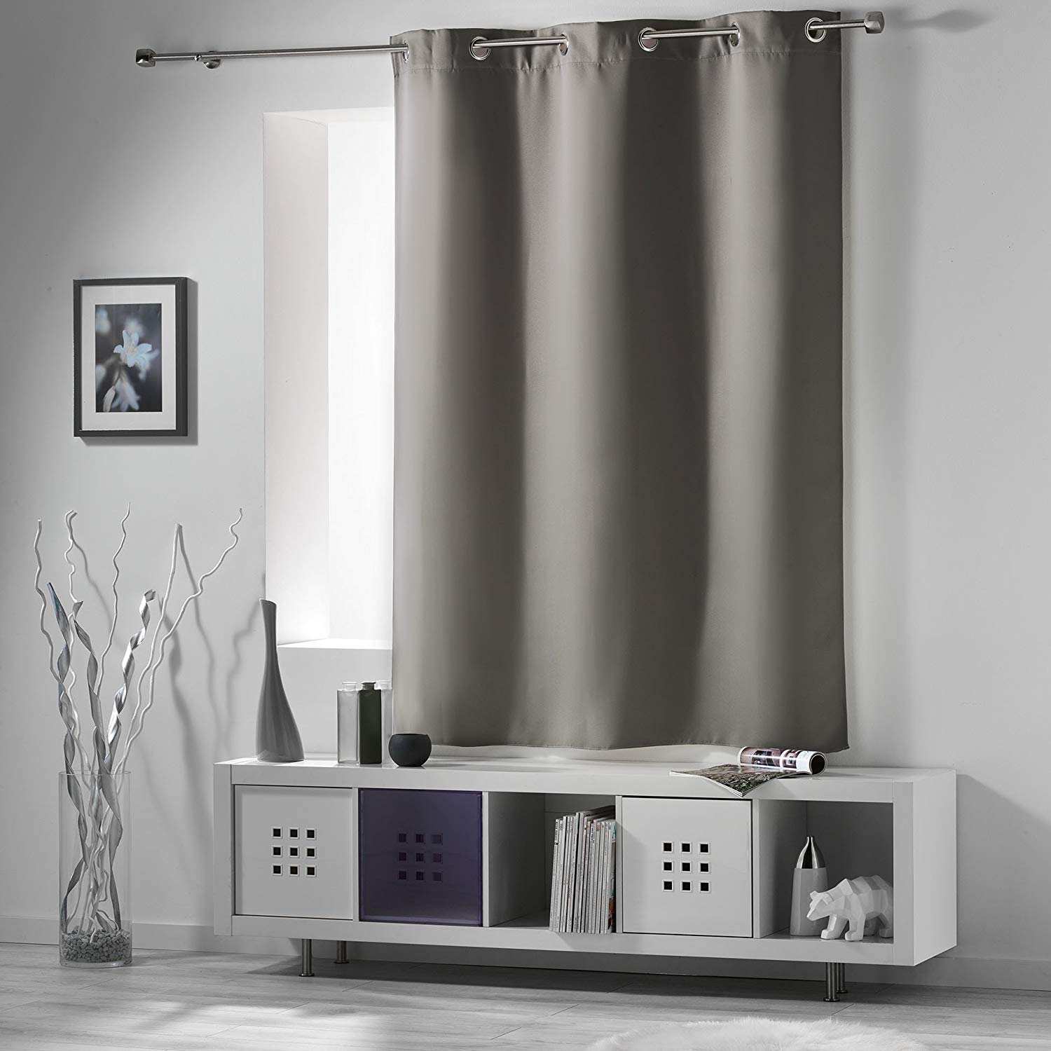 Douceur d'Intérieur Polyester - Curtains with Eyelets (140 x 180 cm), Ceramic, pearl, 135x1x180 cm, W 55.1" x L 70.9" (1 Panels)