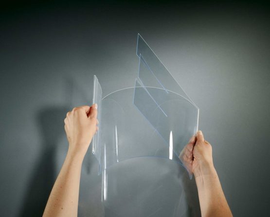 SIGEL TA160 Sign Holder, fold-back, for A4, single-sided presentation, rigid plastic, transparent, 2 pcs. - Image 3