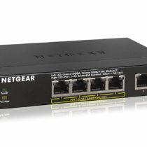 NETGEAR 5-Port Gigabit Ethernet Unmanaged PoE Switch (GS305P) - with 4 x PoE+ @ 63W, Desktop or Wall Mount