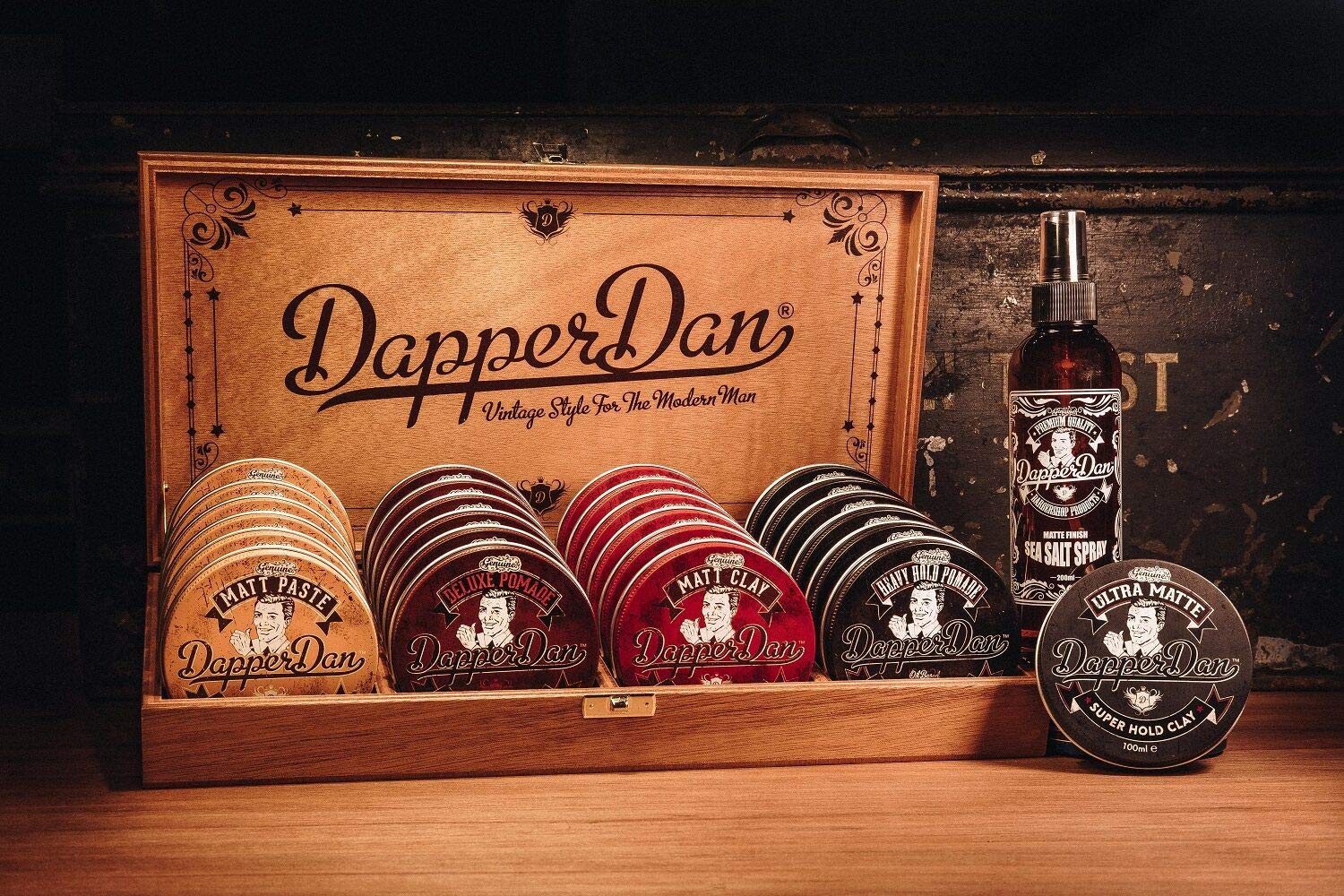 Dapper Dan Heavy Hold Pomade - Strong Hold and High Shine Mens Oil Based Hair Pomade Liquorice and Vanilla Scent, 1 x 100 ml - Image 4