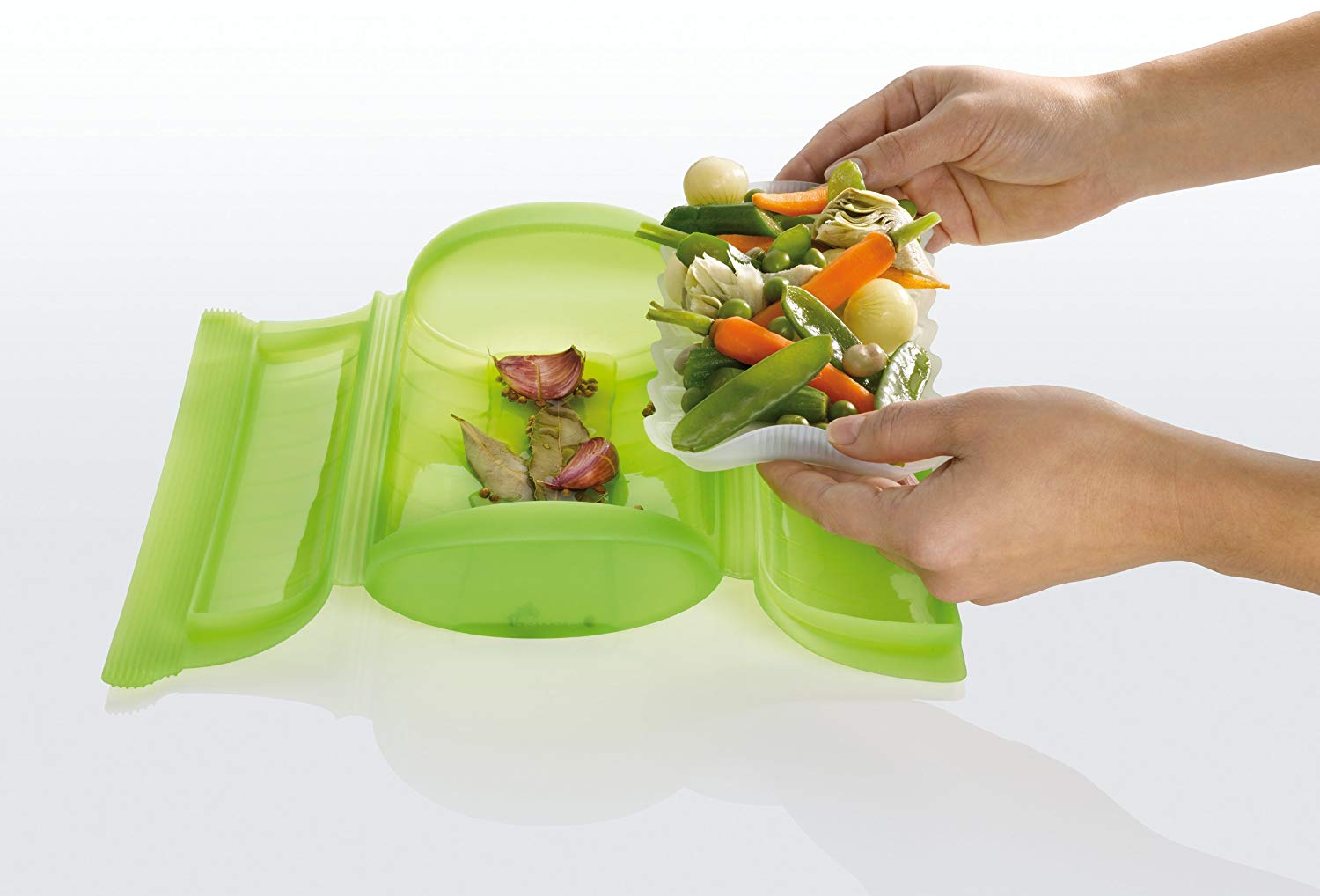 Lékué Steam Case, silicone Green, 1-2 people (650 ml), 15x10x8 cm - Image 3