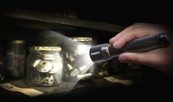 Energizer Vision HD metal handheld torch with 3 x AA included - Image 4