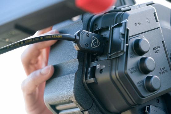 Atomos Atom 4 K60 °C6 HDMI Cable 40 cm Cast Connector (80 cm Extended – Black - Image 2