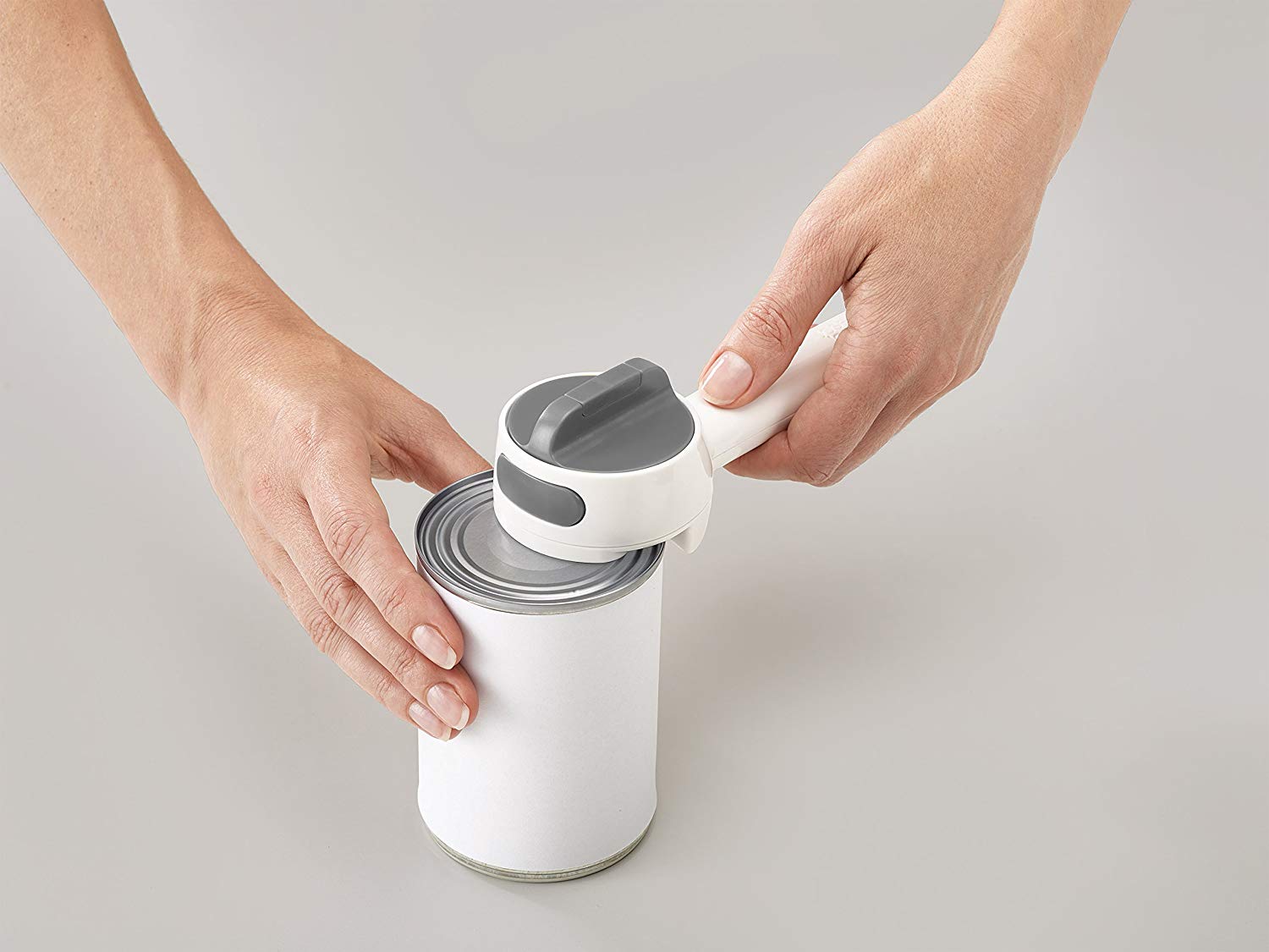 Joseph Joseph Can-Do Plus Can Opener and Ring-Pull, Tin Opener with long handle for extra grip White/Grey, 36 - Image 4