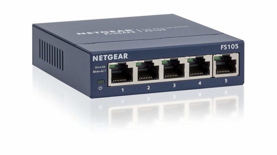 NETGEAR 5-Port Fast Ethernet 10/100 Unmanaged Switch (FS105) Desktop and ProSAFE Lifetime Protection, Blue