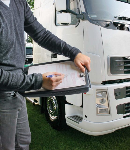 Lampa trucker 2-in-1 case with clip - Image 4