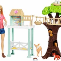 Barbie FCP78 Animal Doctor Doll with Playset