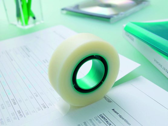 Scotch Magic Invisible Tape - 8 Rolls - 19 mm x 33 m - General Purpose Sticky Tape for Document Repair, Labelling & Sealing - Image 4