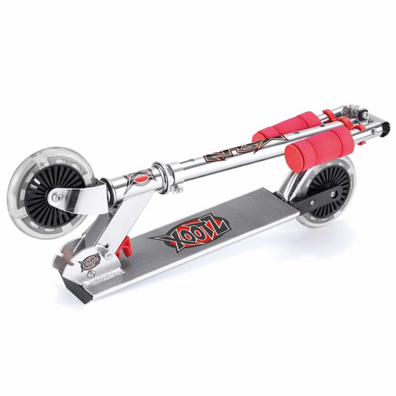 Xootz Kids Folding Scooter with Adjustable Handle Bars and LED Wheels - Image 2