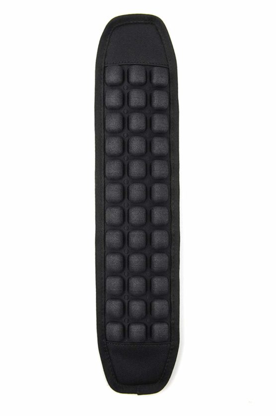 D'Addario Accessories Foam Guitar Strap Pad - Pad for Guitar Strap - Relieves Discomfort - Fits Over Guitar Straps - Black
