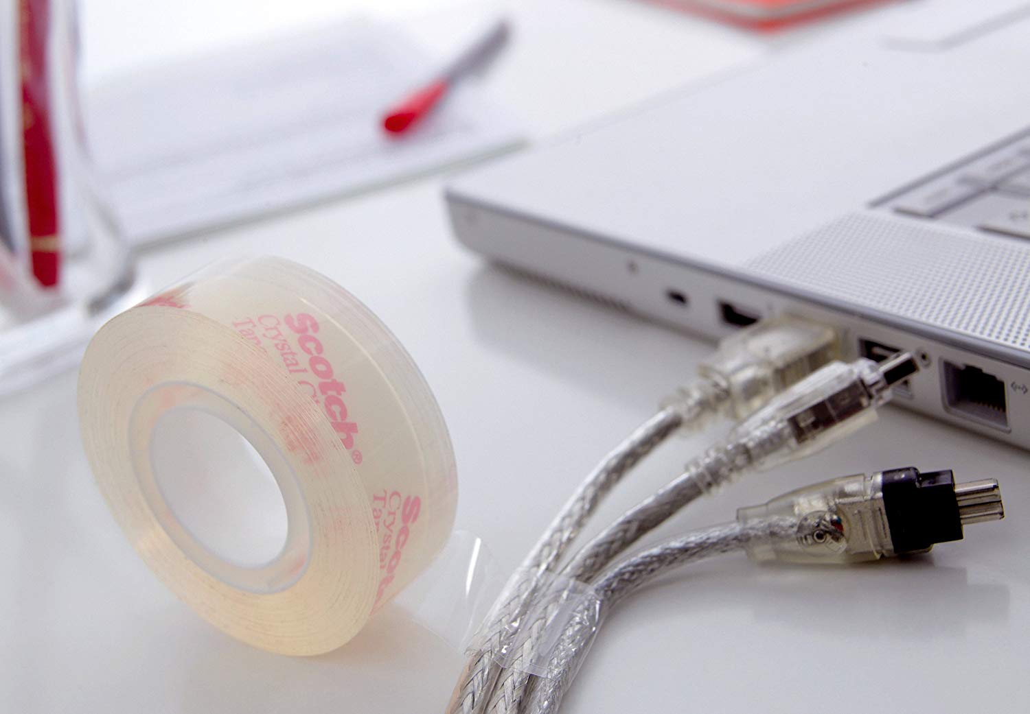 Scotch Crystal Clear Tape, 1 Roll on Handheld Dispenser, 19 mm x 25 m - Provides a Strong and Permanent Bond - Image 3