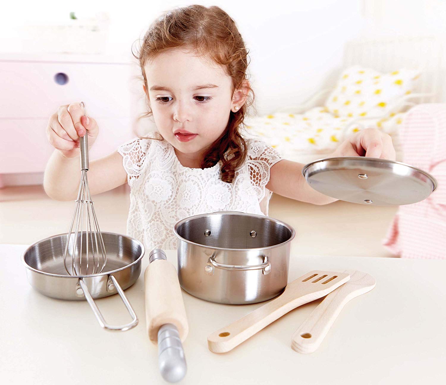 Hape Chef's Cooking Set, Children's Play Kitchen Accessories, Toddler's Metal Pots, Pans & Utensils, For 3 Years + - Image 4