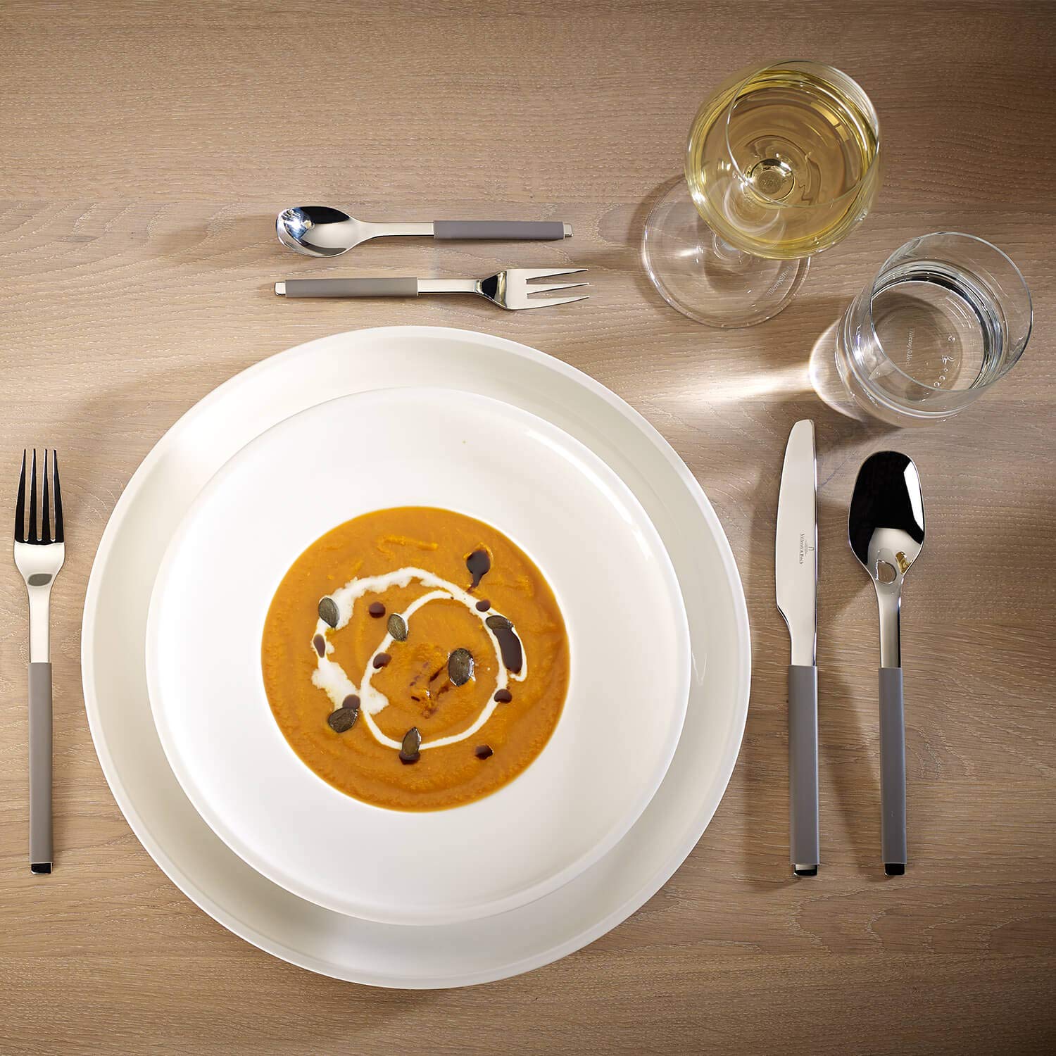 Villeroy & Boch Artesano Original Soup Plate, 25 cm, Premium Porcelain, White, 25cm - Image 2