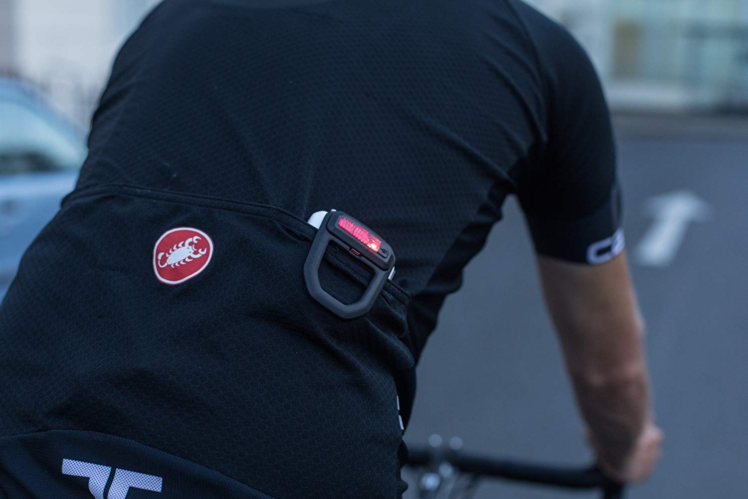 Hiplok FLX Wearable Retractable Combination Bicycle Lock with Integrated Rear Light - Black, One Size - Image 3