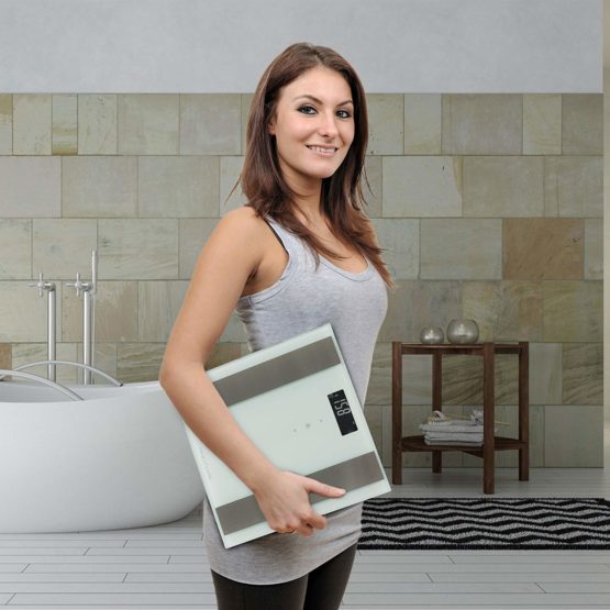 ProfiCare PC-PW 3007 FA 8-in-1 Electronic Glass Bathroom Scales with Stainless Steel Insert, Multifunctional LCD Display, Sensor Touch Operation - Image 4