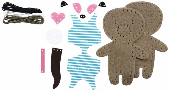 Avenue Mandarine 'Mini Couz'in' Keyring to Sew - Romy (Ages 7-12+) - Image 2