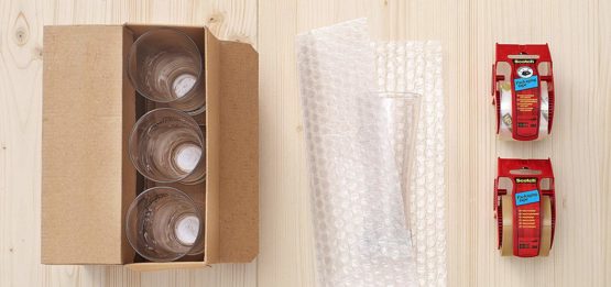 Scotch X5009D Packaging Tape on Easy Start Dispenser, White - Image 3