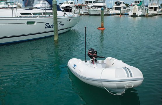 Railblaza All-Round Navigation Light - Black - Image 4