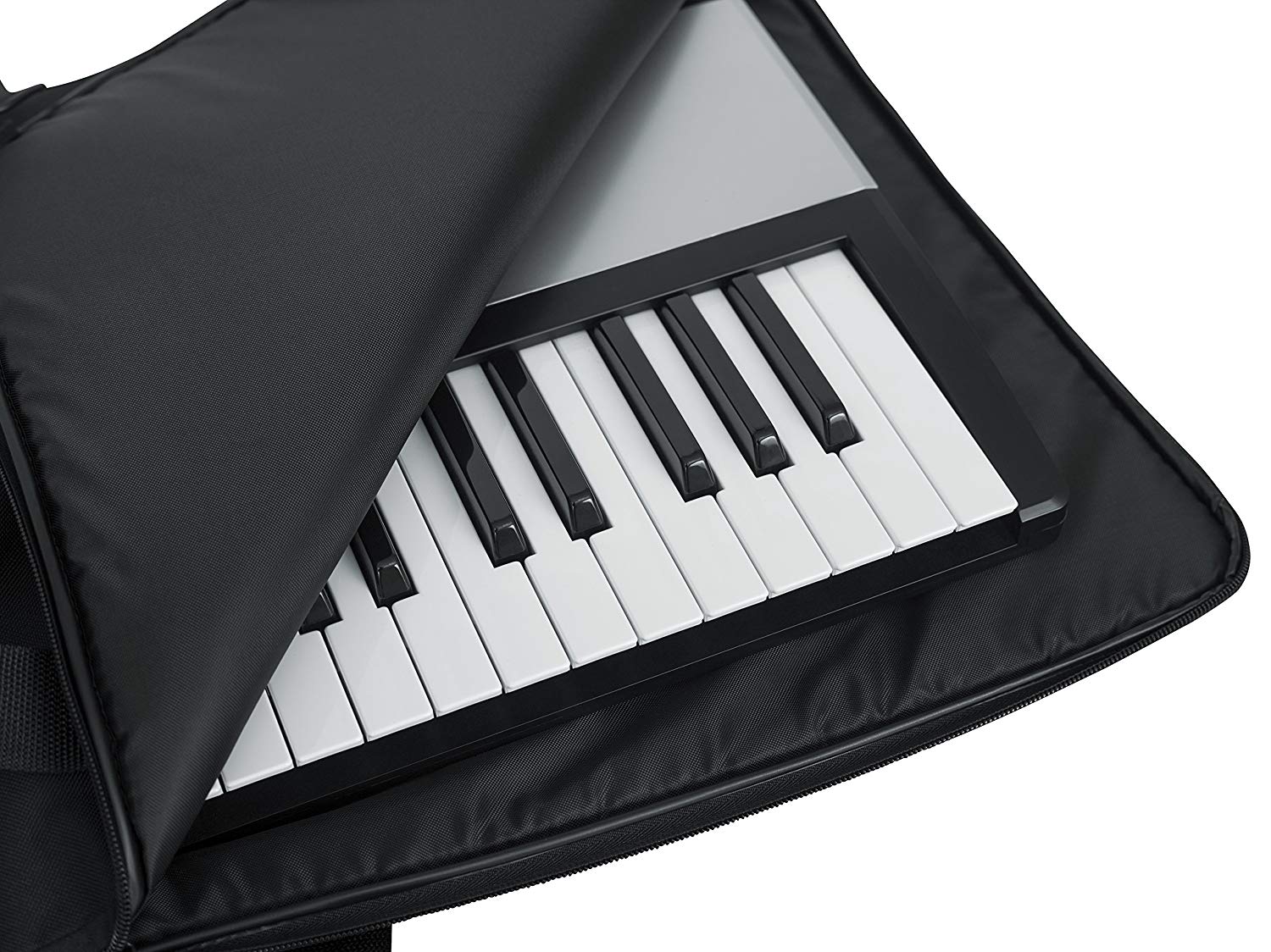 Gator GKBE-76 Lightweight Bag For 76-Note Keyboards, Black - Image 4